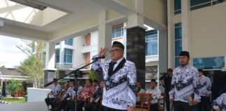 Guru Harus Menjadi Suri Teladan Siswa dan Masyarakat