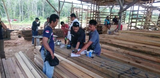 Bukti Pembalakan Liar Masih Marak