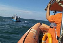 Hujan Deras, Dua Nelayan Hanyut