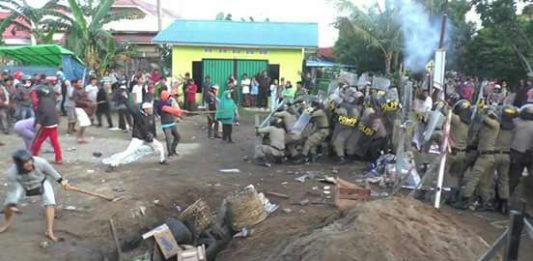 Ratusan Pedagang di Delta Pawan Melawan