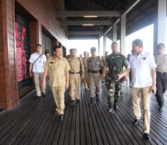 Menteri ESDM Cek Kesiapan Natal Oikumene Nasional