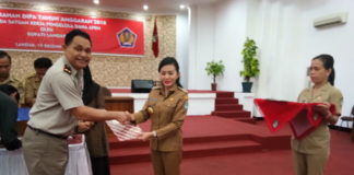 Karolin Serahkan DIPA 2018