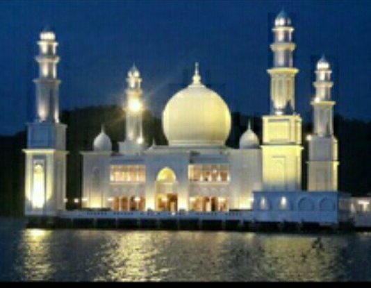 Malam Ini, Buya Yahya Pimpin Doa Bersama untuk Rakyat Palestina