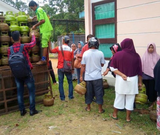 Harga Tabung Gas Melon di Kubu Raya Langgar SK Gubernur