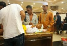 Ratusan Anak Ikut Sunat Massal di Mujahidin