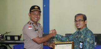 Polres Terima Penghargaan Pengeloaan Keuangan Terbaik