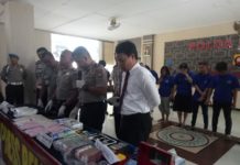 Istri Jadi Bandar, Suami Ditembak