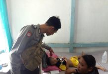 Hindari Tabrakan, Lima Orang Terluka