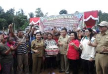 Pemprov Kalbar Gelar Pasar Murah di Kabupaten Landak