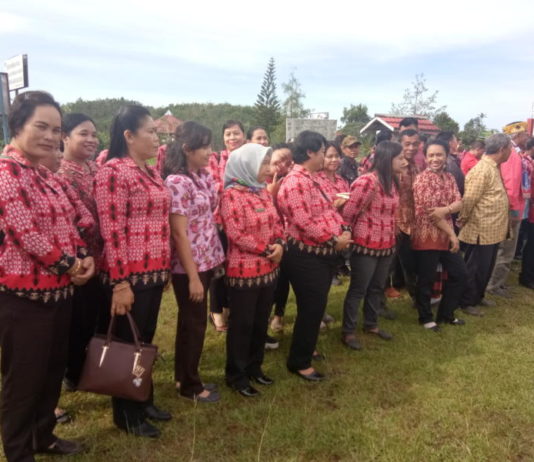 2.000 Warga Landak Ikut Natal Oikumene Nasional