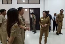 Ambulans RSUD Landak Memang Sulit Mencapai Desa Parek