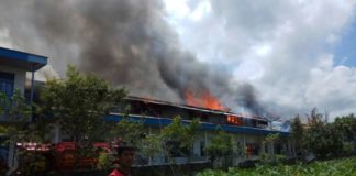 Sebelum Jumatan, 8 Rumah Kopel Hangus
