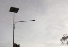 Lampu Jalan Bertenaga Surya  Mati, Baterainya Diduga Dicuri