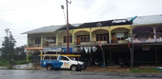 Angin Kencang Efek Fenomena Supermoon