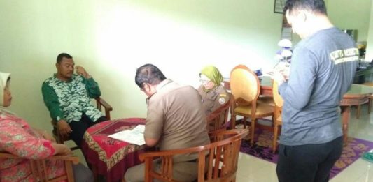 Tebang dan Bakar Pohon, Kepala SMAN 3 Kena Tipiring