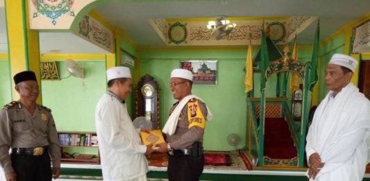 Didatangi Kapolres, Pengurus Masjid: Semoga Masyarakat Tidak Takut di Negerinya Sendiri