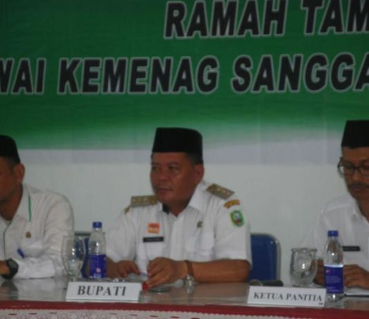 Pimpin Upacara HAB, Bupati: Kemenag Sebagai Pengawal Pancasila