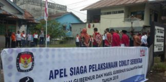 Apel Siaga Petugas Coklit Ini Harapan Ketua KPU Sekadau Pelaksanaan Apel Siaga dalam rangka Coklit di Sekadau, Sabtu pagi