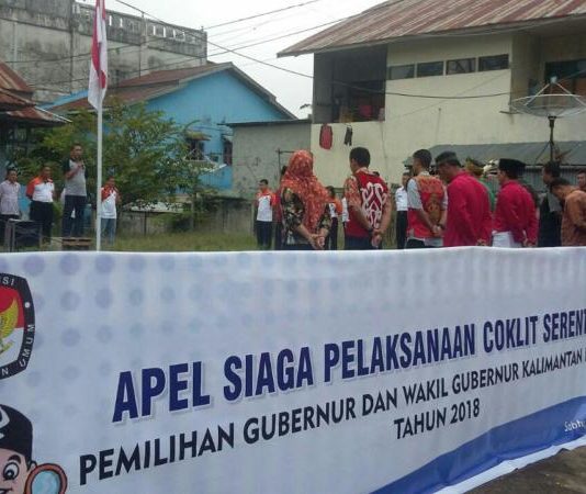 Apel Siaga Petugas Coklit Ini Harapan Ketua KPU Sekadau Pelaksanaan Apel Siaga dalam rangka Coklit di Sekadau, Sabtu pagi