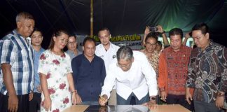 Bupati: Yang Beli Pakai Jeriken Dilayani Belakangan