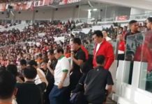 Ara Minta Maaf, Anies Kasihan Petugas