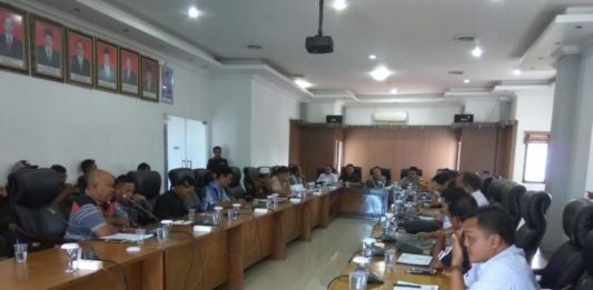 Warga Ancam Keluar dari Kawasan TNDS