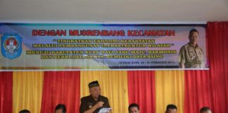 Kecamatan Sungai Raya Kecipratan Anggaran Pembangunan Rp87 Miliar Musrenbang. Bupati Kubu Raya, H Rusman Ali memberikan sambutan dalam Musrenbang di Kecamatan Sungai Raya. Syamsul Arifin/RK.