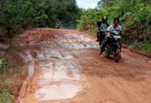 Jalan KKLK Mirip Kubangan Kerbau