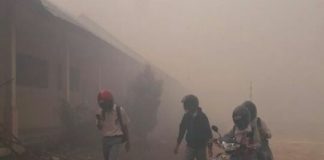 Sekolah Nyaris Hangus