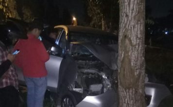 Xenia KB 1042 MD Tabrak Pohon di Arteri Supadio