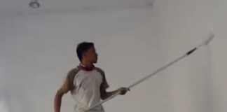 Dua Bulan Gaji Belum Dibayar, Terpaksa Jadi Buruh Bangunan