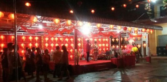 Perayaan Imlek Diwarnai Hujan Warga Tionghoa Sekadau Bersyukur
