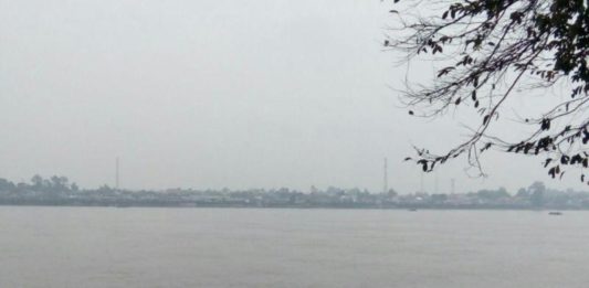 Kota Sekadau Mulai Diselimuti Asap Tipis