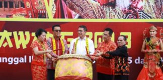 Dua Menteri Wakili Jokowi Hadiri Cap Go Meh di Singkawang