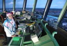 Mengunjungi Pengatur Lalulintas Pesawat di Bandara Terpadat Ketiga Sedunia