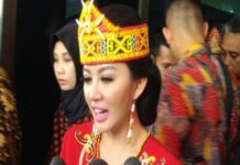 Prihatin.! Penganiayaan Guru di Pontianak, Ini Penjelasan Cagub Karolin