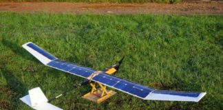 Event Kulminasi Dipastikan Spektakuler PESAWAT TANPA AWAK. Dengan tajuk ‘Membelah Langit Khatulistiwa’, OPIOR-1603 akan diterbangkan pada event titik kulminasi matahari di Komplek Monumen Tugu Khatulistiwa. Toni Eko Kurniawan for RK)