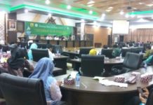Waterfront, Memindahkan Muka Kota ke Sungai SEMINAR. Suasana seminar Hari Air Dunia ke XXVl di Lantai 3 Gedung Rektorat Untan Pontianak, Kamis (22/3). Maulidi Murni-RK