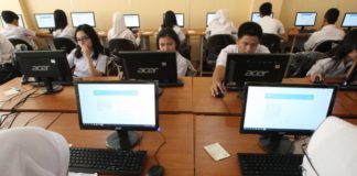 Disdikbud Surati Telkom dan PLN