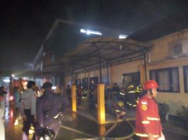 RSUD dr Abdul Aziz Singkawang Terbakar Ruang rontgen RSUD dr Abdul Aziz Singkawang terbakar pada Senin (5/3) sekitar pukul 21.00 malam. SUHENDRA RK