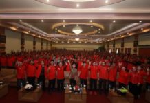 Warga Madura Sambut Hangat Karolin Karolin Kukuhkan Tim Pemenangan di Kabupaten Ketapang