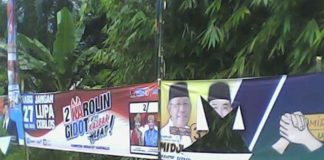 Baliho Yansen-Ason dan Midji-Norsan Dirusak Baliho pasangan Cagub Kalbar, Sutarmidji-Ria Norsan yang dirusak