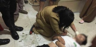 Dicerai Isteri, Suami Gantung Diri Petugas memeriksa Robinson, 34, yang tewas gantung diri di kediamannya Jl Gunung Besi RT 49 RW 08 Kelurahan Sedau, Kecamatan Singkawang Selatan, Senin (26/3) SUHENDRA RK