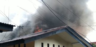 VIDEO: Empat Rumah Terbakar di Sungai Jawi