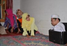 Tanpa Tangan dan Kaki, Berbagi Manfaat Jadi Guru Ngaji