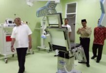 RSUD Sultan Muhammad Jamaludin I Akan Diresmikan Jelang Peresmian. Bupati Kayong Utara, H Hildi Hamid meninjau kesiapan RSUD Sultan Muhammad Jamaludin I menjelang diresmikan pada 9 Mei 2018. Kamiriluddin/RK.
