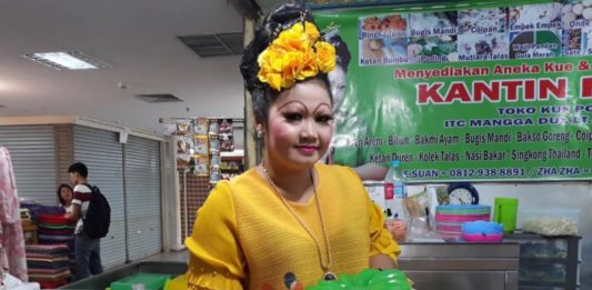 Asal Sungai Kakap, Merantau sejak 1997, Kerap Bagi-bagi Sisa Dagangan