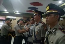 Jabatan Itu Kebanggaan tapi Jangan Jaim dan Sombong SERTIJAB. Acara Sertijab di Mapolres Landak, Sabtu (7/4). Antonius-RK