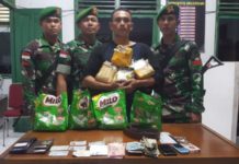Warga Selakau Ketangkap Bawa Sabu-sabu 4,2 Kg di Beduai SABU DIAMANKAN LAGI. Barang bukti dan paket diduga narkotika jenis Sabu diamankan anggota Satgas Pamtas RI-Malaysia, di Sanggau, Sabtu (7/4). Pendam Tanjungpura for RK