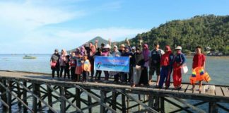 Paket Murah Wisata Pulau Lemukutan Dan Randayan